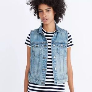 Madewell denim vest, size M